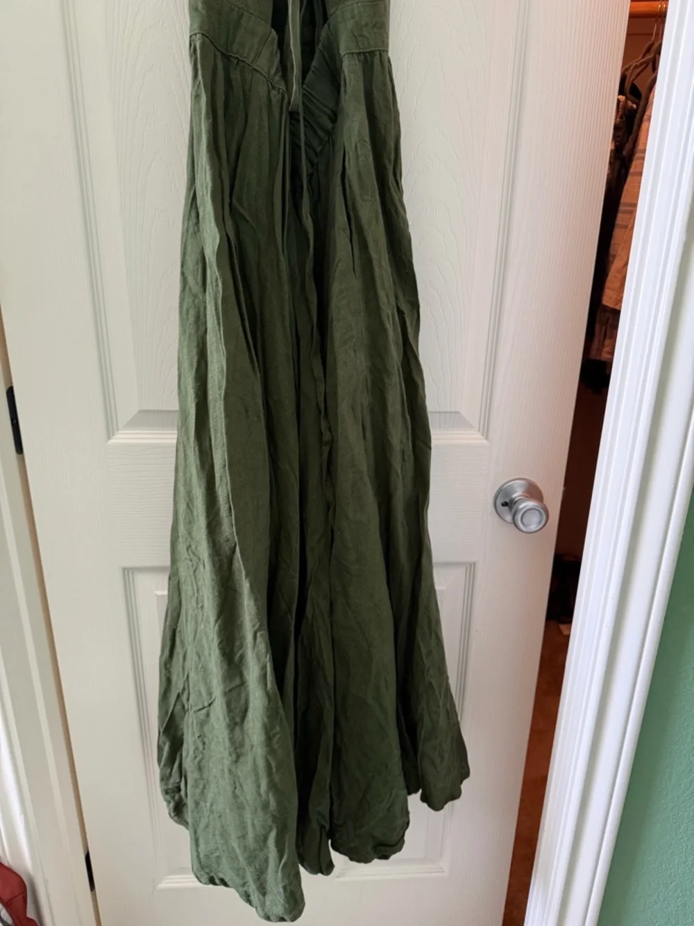 MANTAIKOIAI forest Green Linen dress - Picture 8 of 11